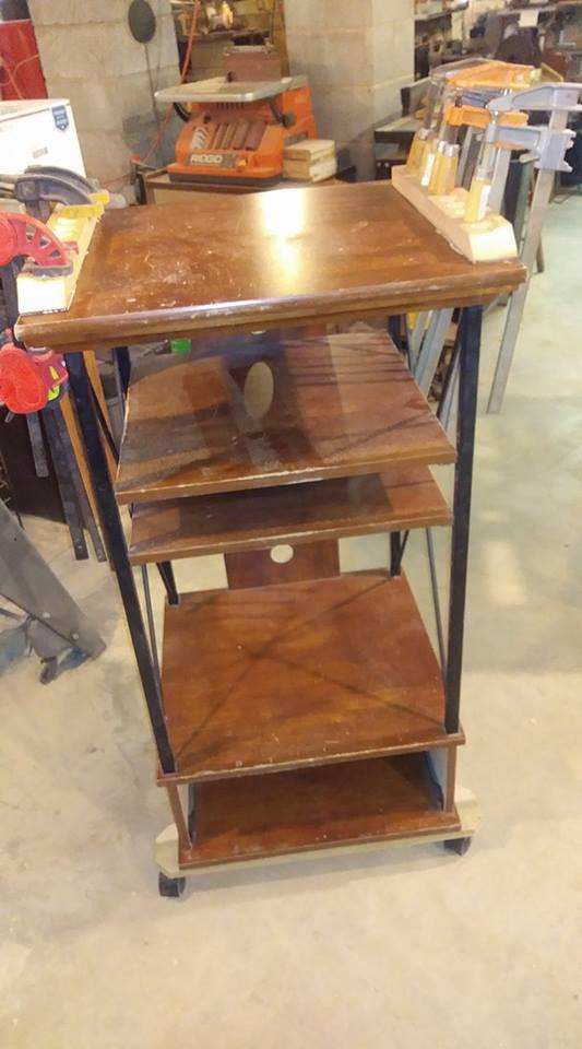 Woodshop - Mobile clamp tower early stage.jpg