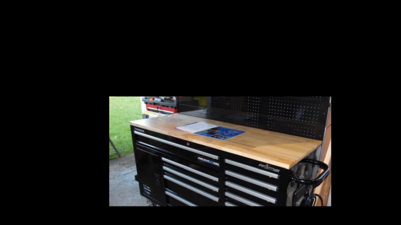 workbenchtop.jpg