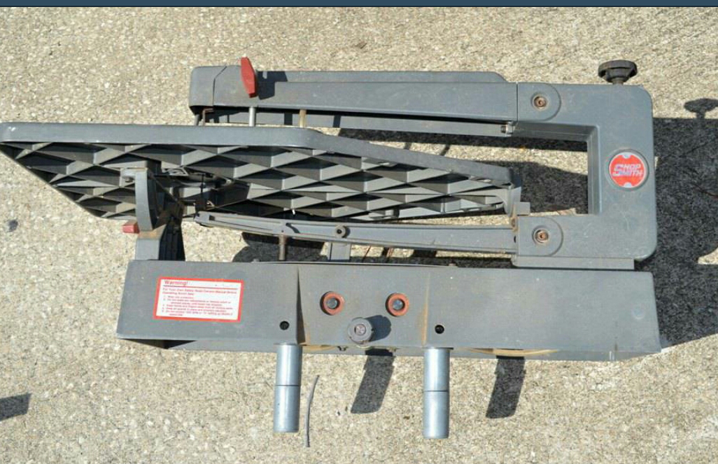 Scroll saw
