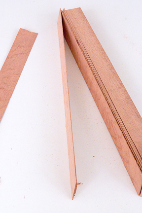 07_SS Bandsaw Resawn Veneer.jpg
