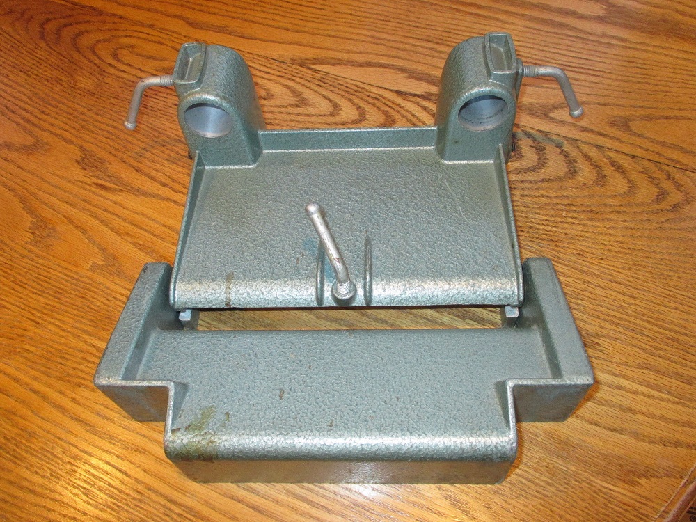 Mark 2 Headrest Assembly - Base and Tie r.jpg