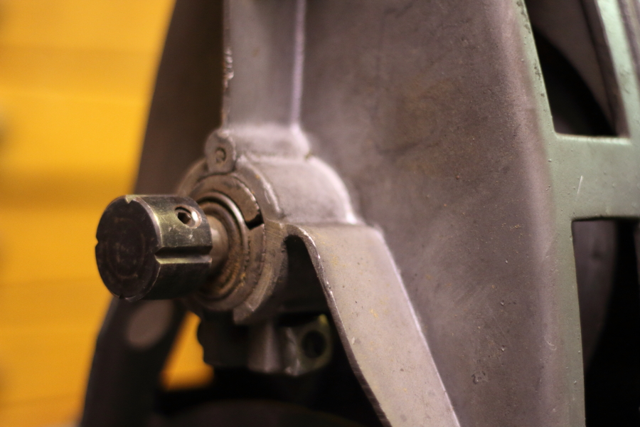 offset tensioner