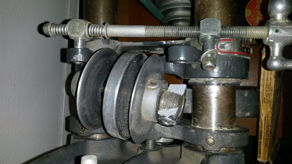 broken pulley arm.jpg