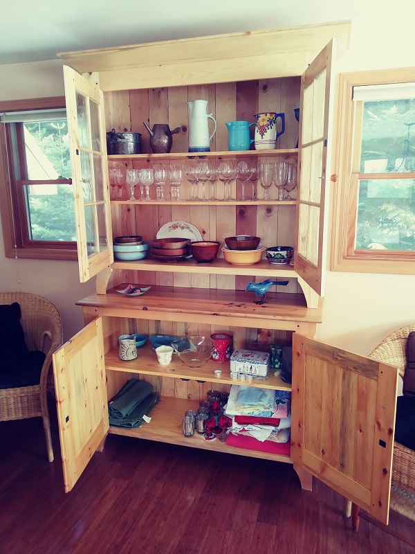 Hutch interior.jpg