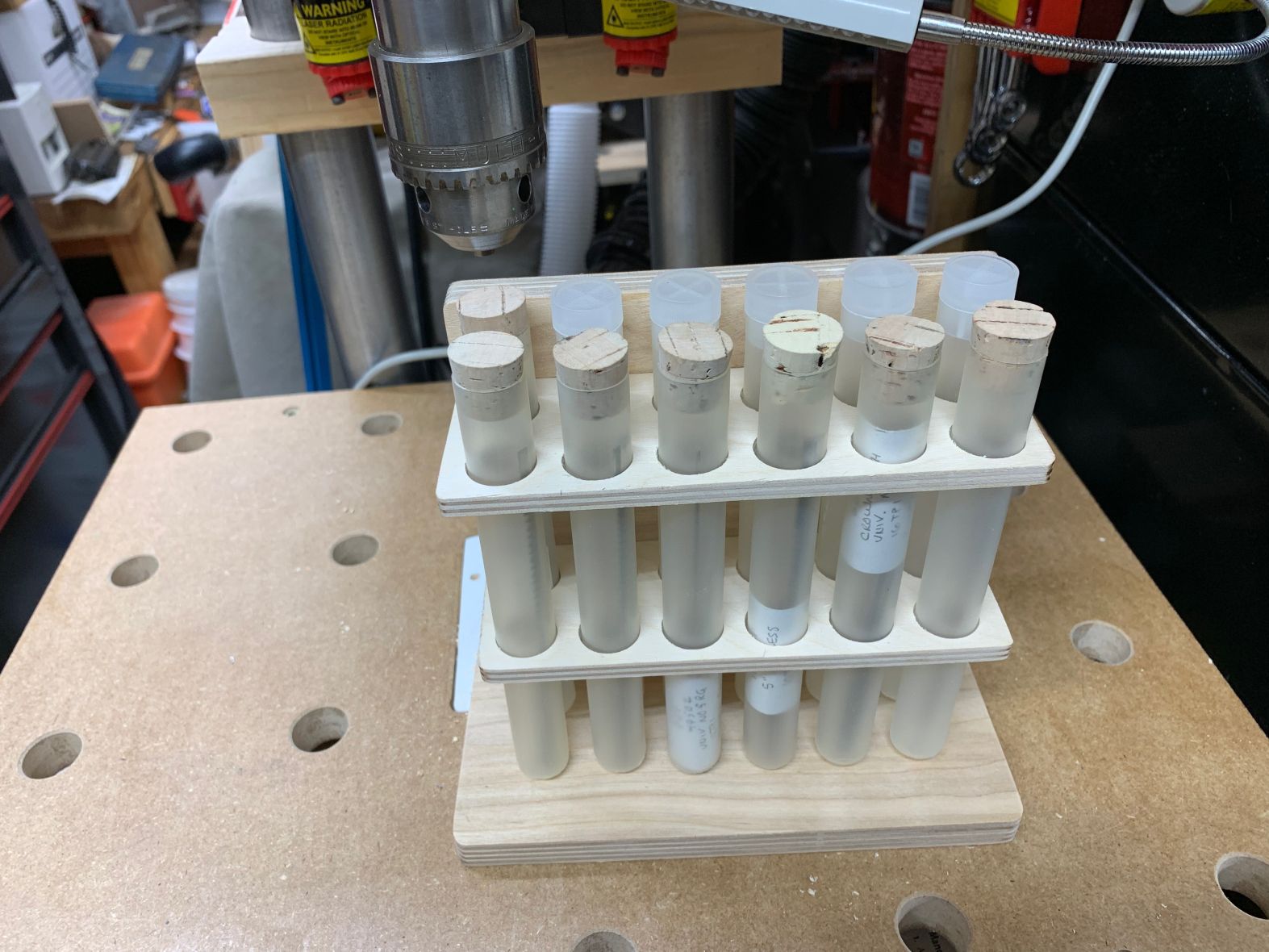 blade holder 2.jpg