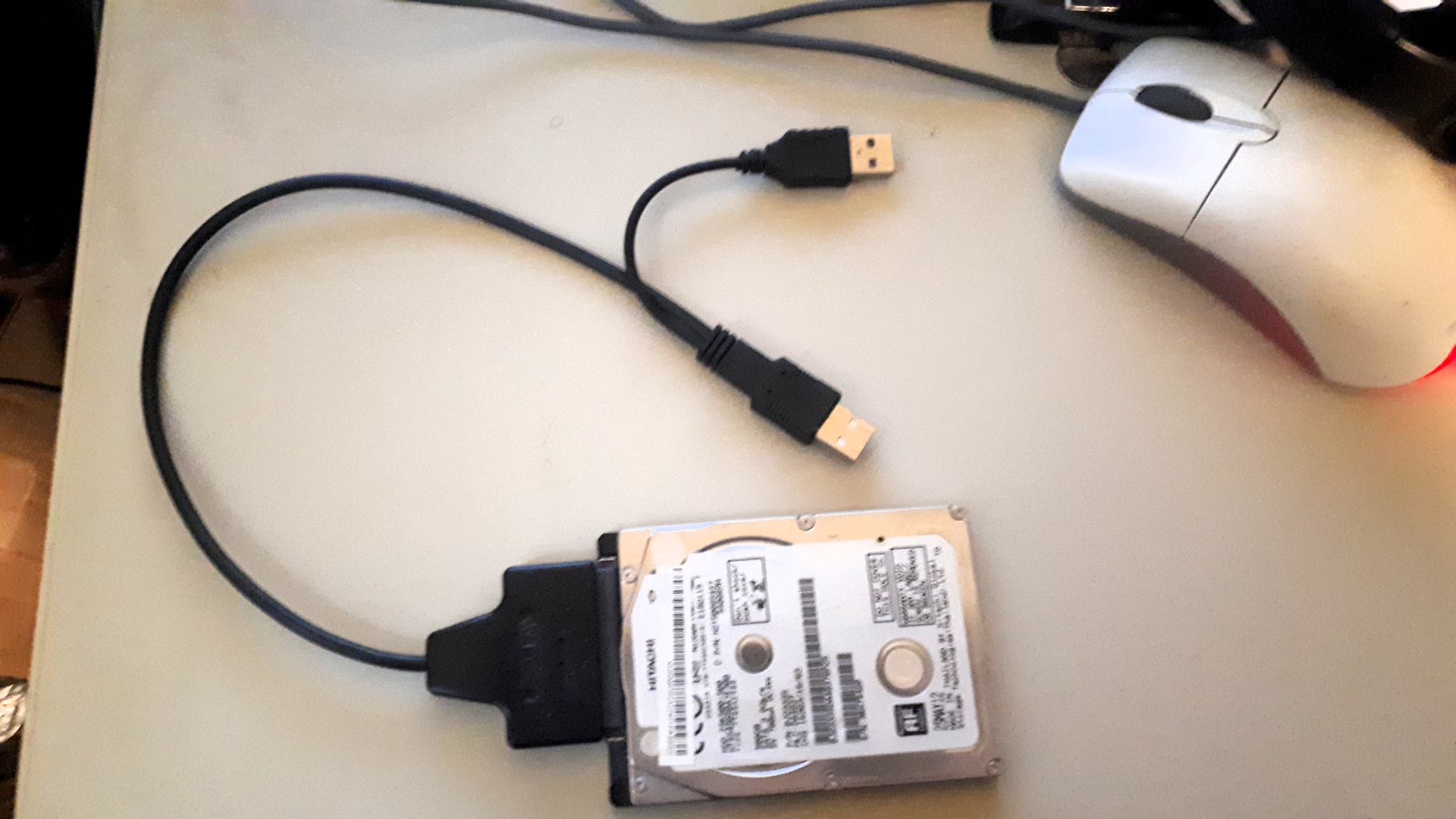 usbtosataadapter.JPG