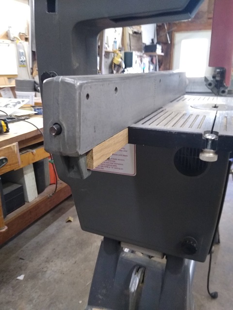 Band saw fence