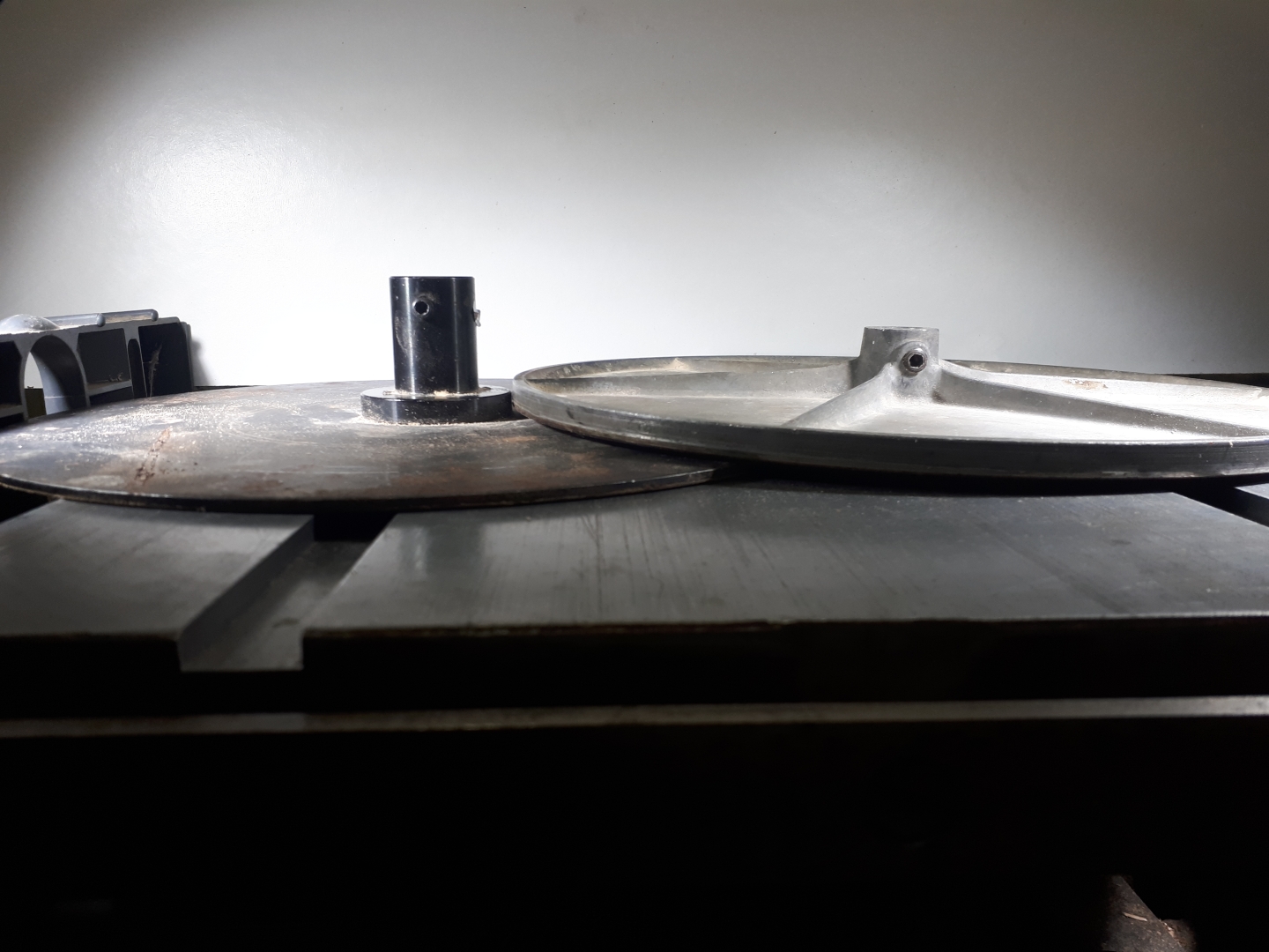 sanding disk steel and aluminum.jpg