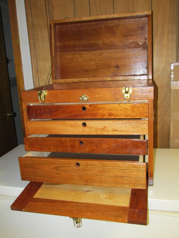 cherrybox2.jpg