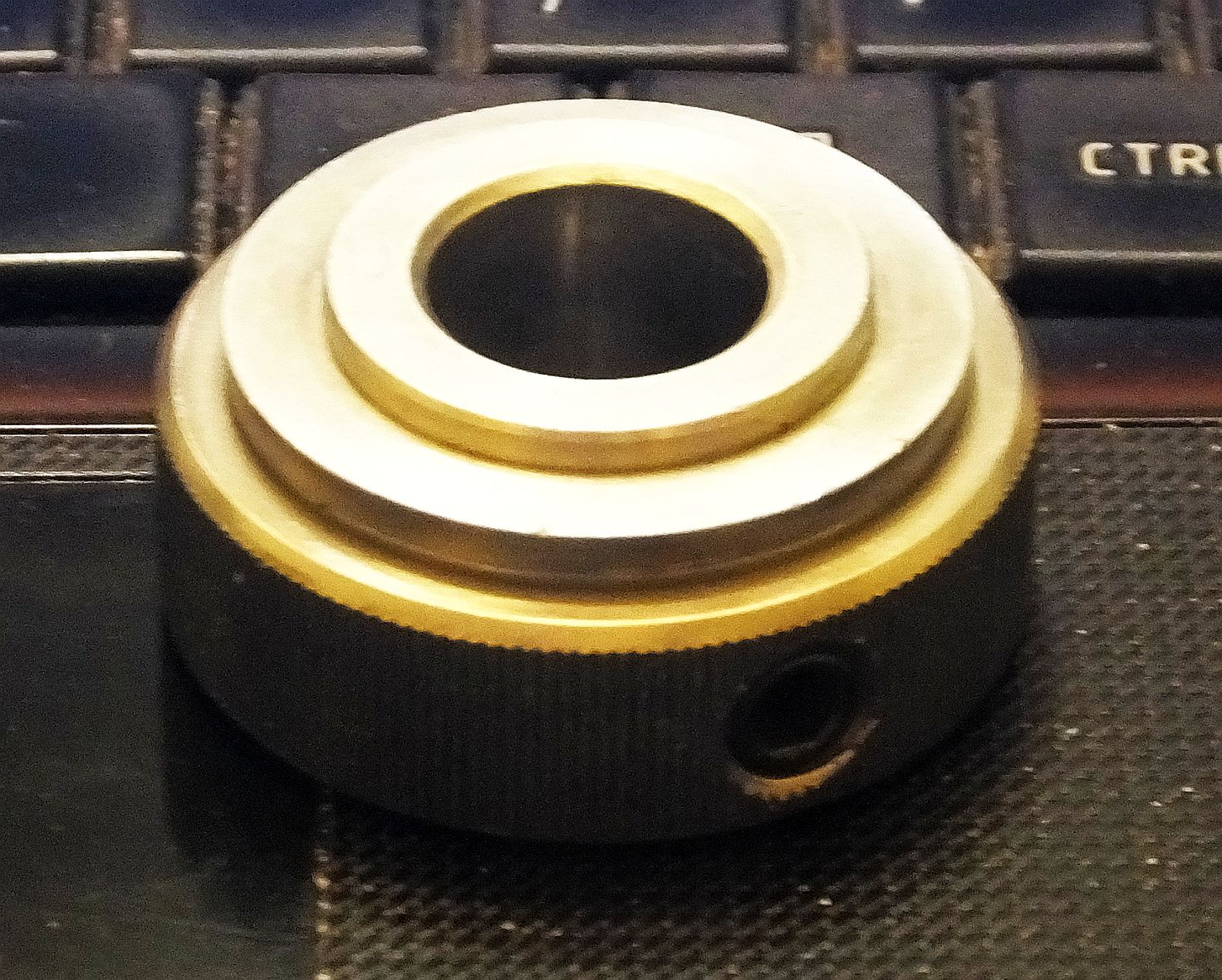 500 quill bearing retainer.jpg