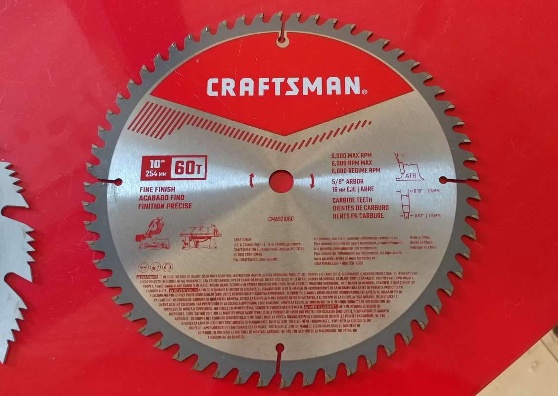 60 tooth Carbide blade (5/8")