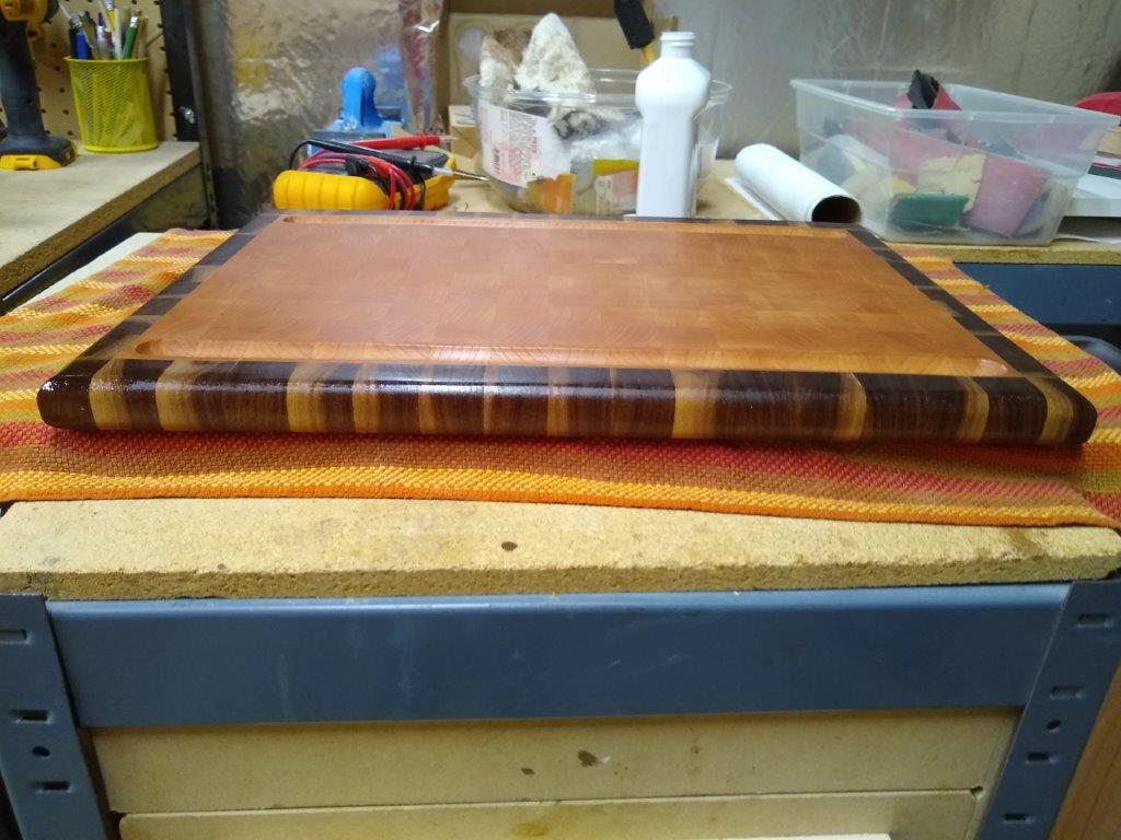 cuttingboard1.jpg