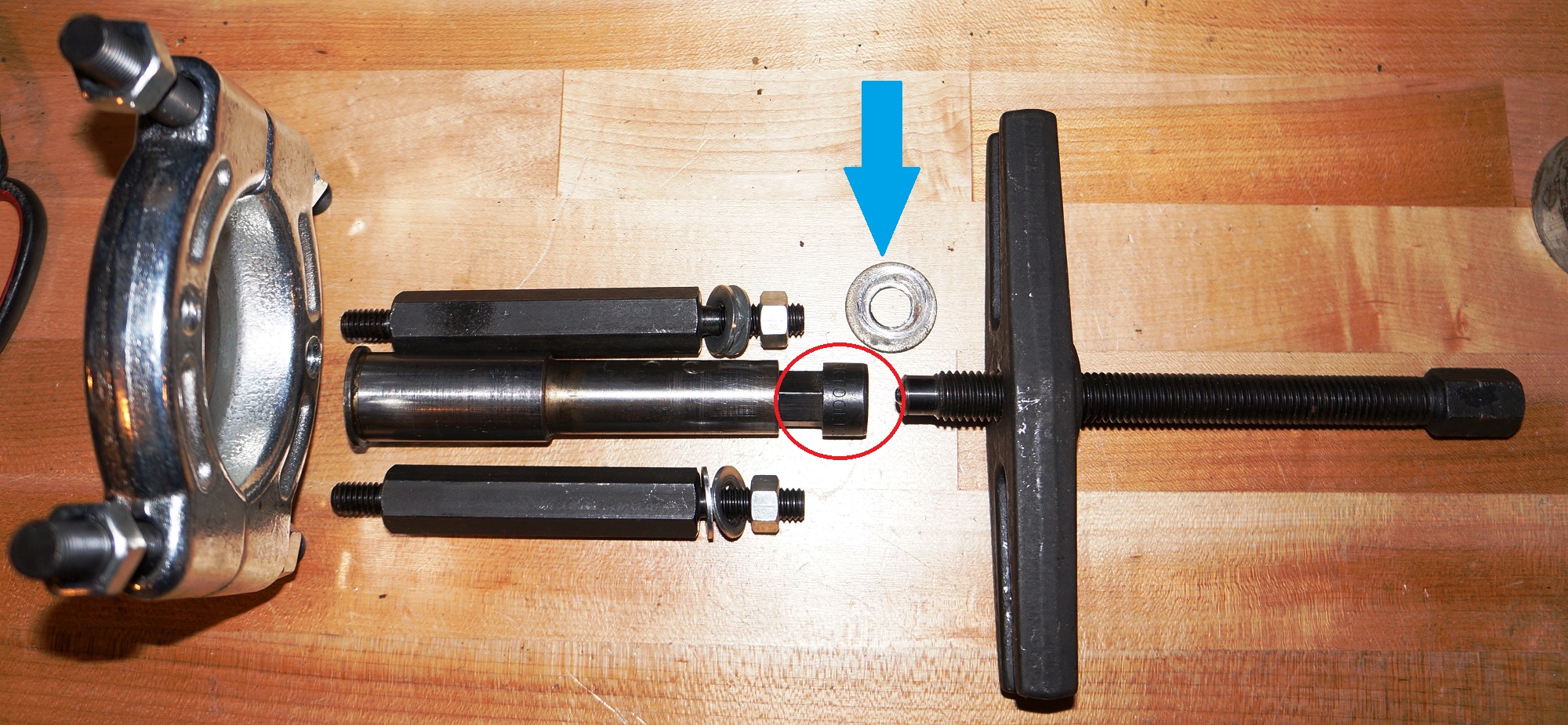 Drive bearings &amp; puller