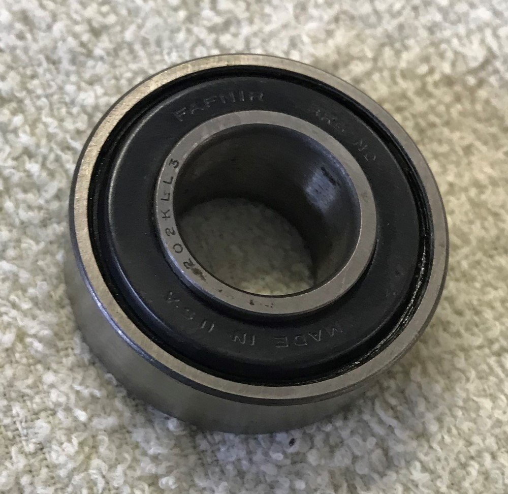 102-18 Bearing Fafnir 202KLL3.jpg