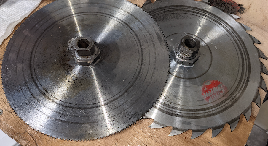 Old saw blades outlet