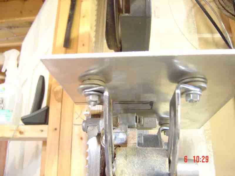 ss table 004.jpg