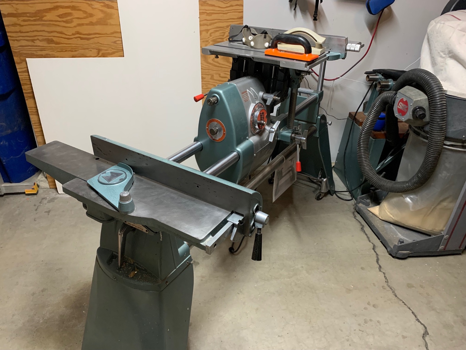 Fully refurbished jointer ready for action.