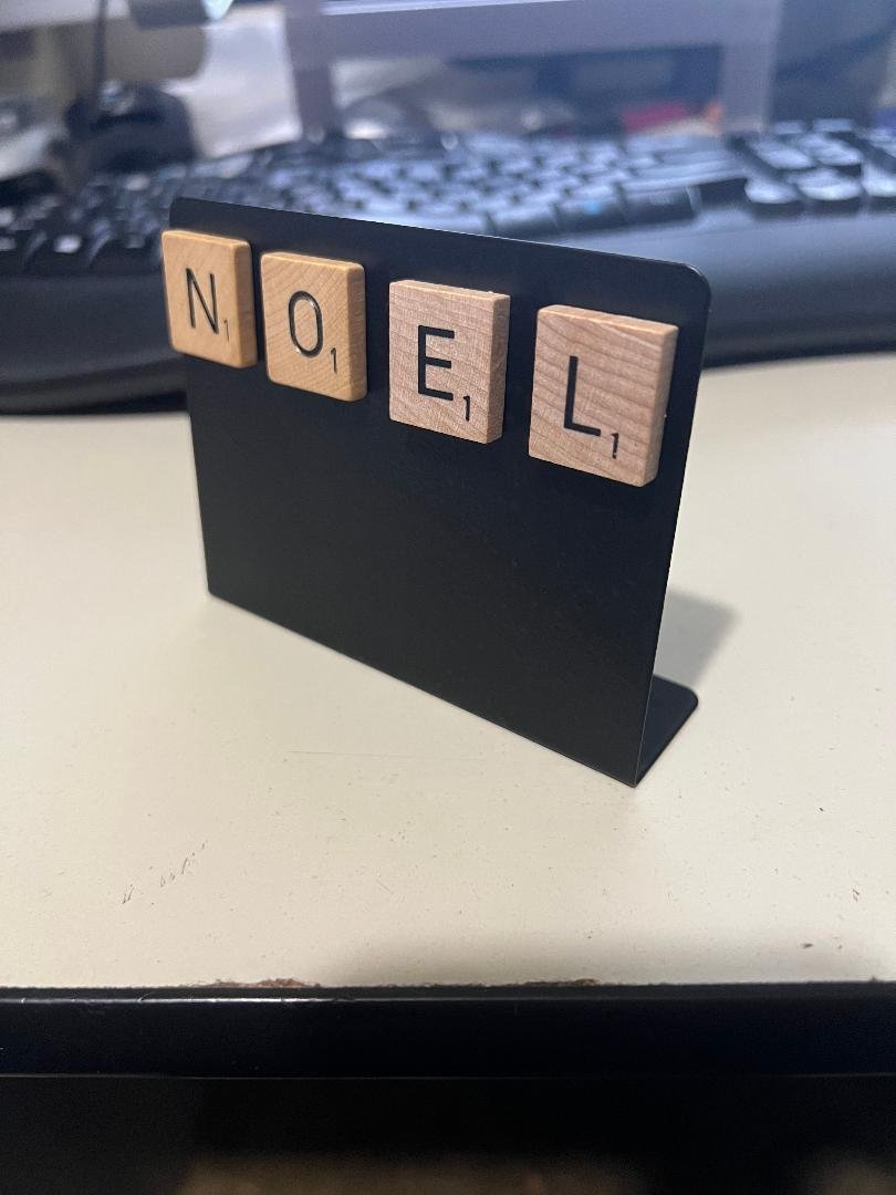 noel.jpg