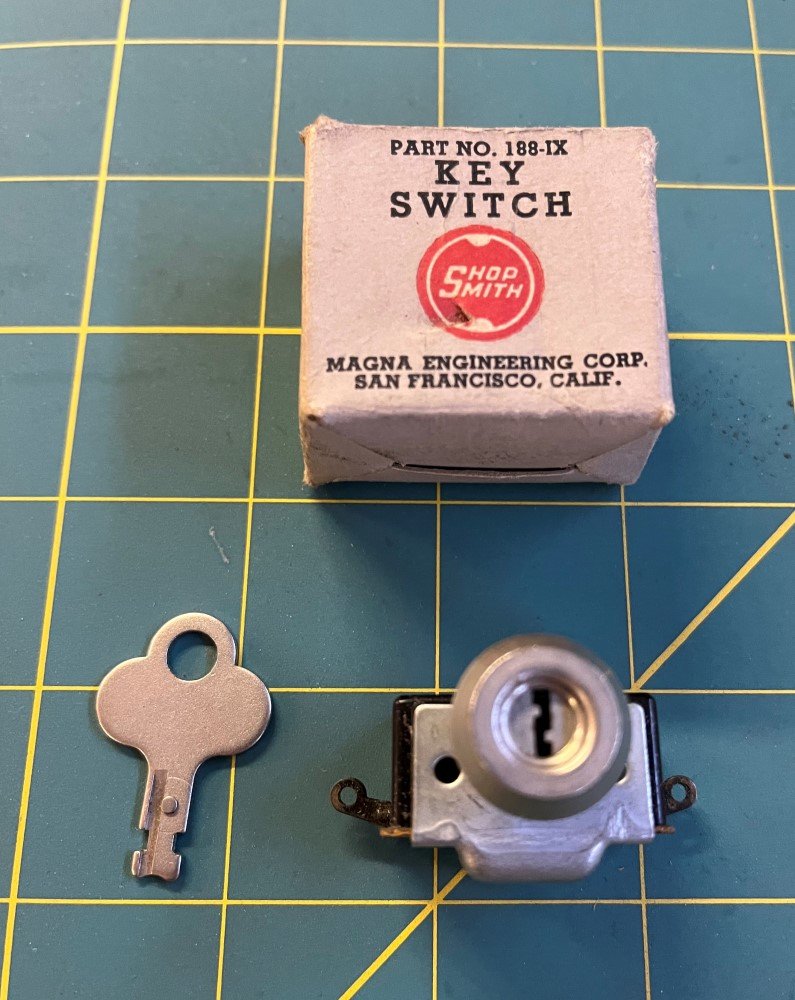 Key Switch r.jpg
