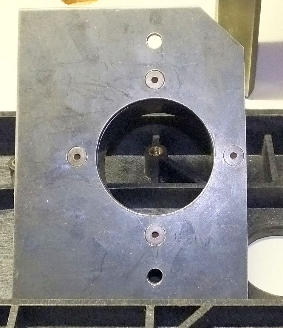 DUST PORT MOUNT TO PLATE.jpg