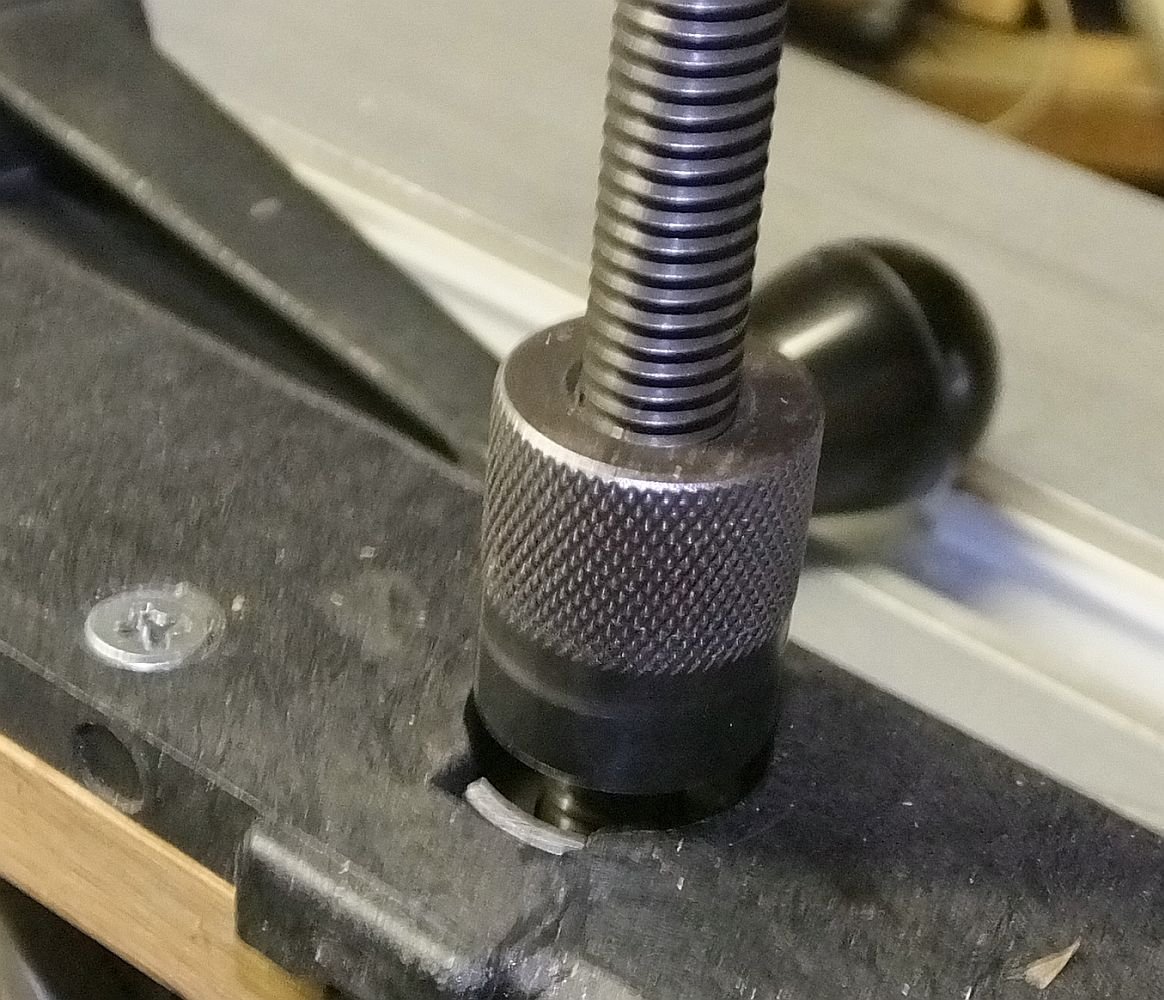 feed screw 8.jpg