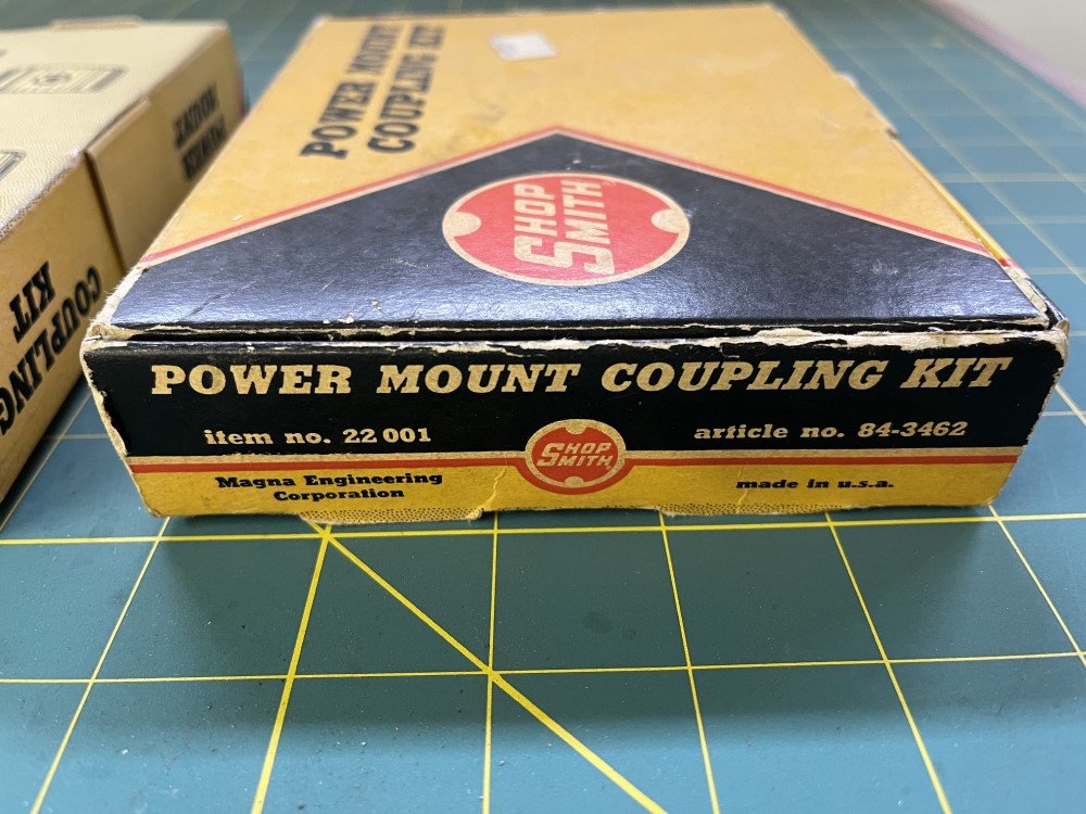 22 001 Power Mount Coupler Kit box edge.jpg
