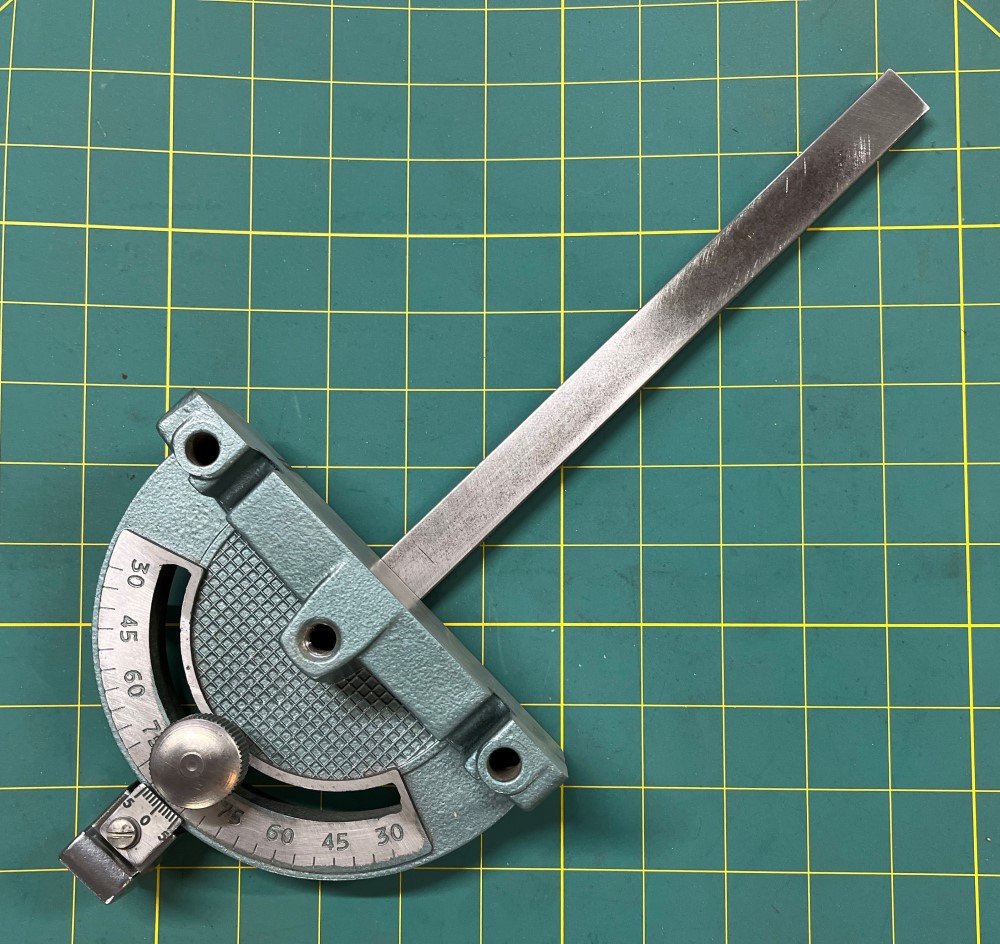 Miter.jpg