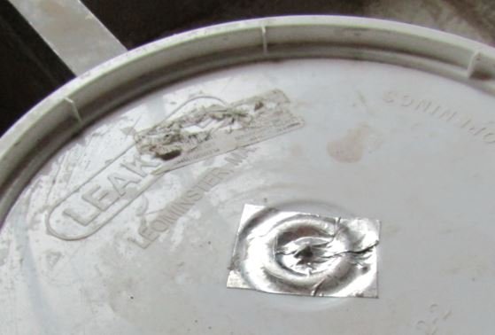 PAINT CAN SPONGE 4.JPG