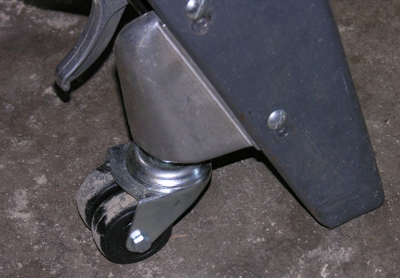 DualCasterWheel2.JPG