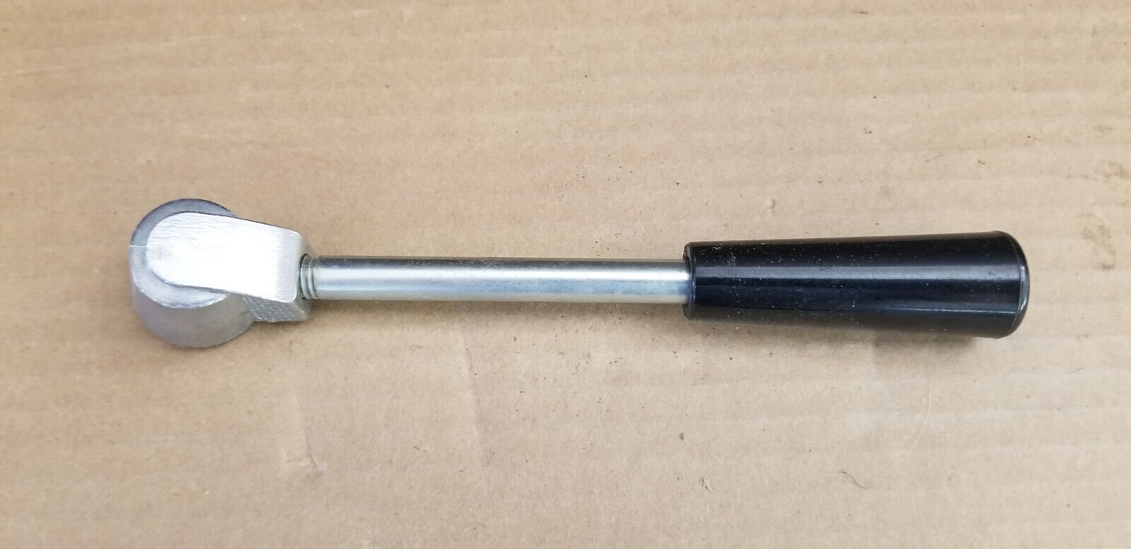 Quill Feed Handle - Black.jpg