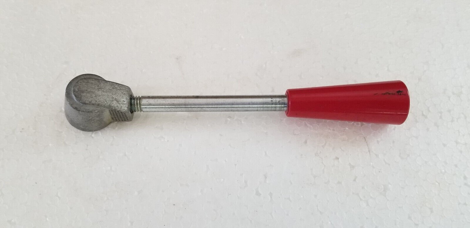 Quill Feed Handle - Red.jpg