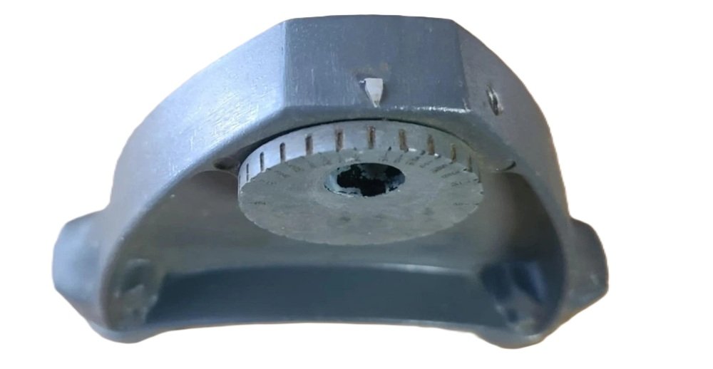 single set screw r.jpg