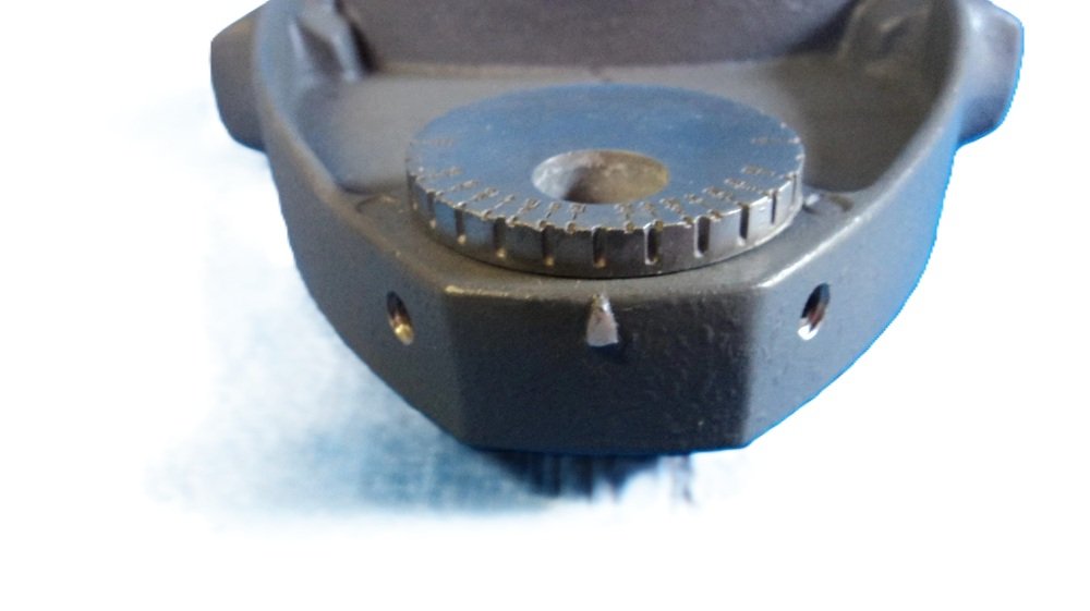 double set screw r.jpg