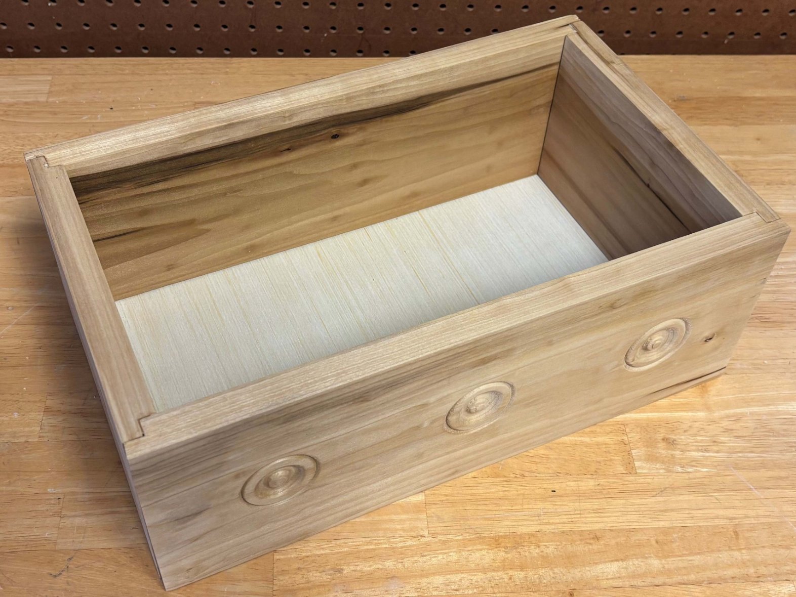 Box2.jpg