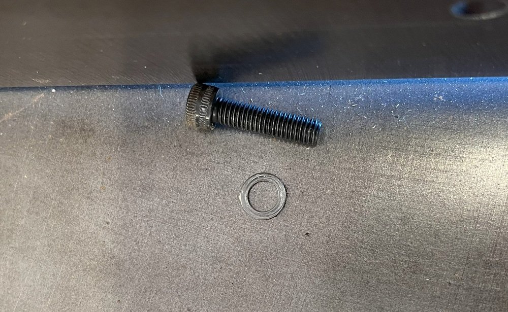 Wedge Screw and Washer.jpg