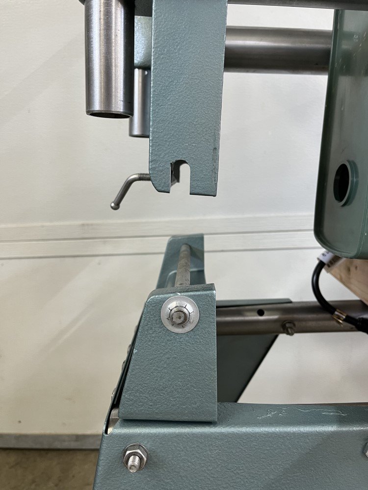 Headrest and Tie side view.jpg