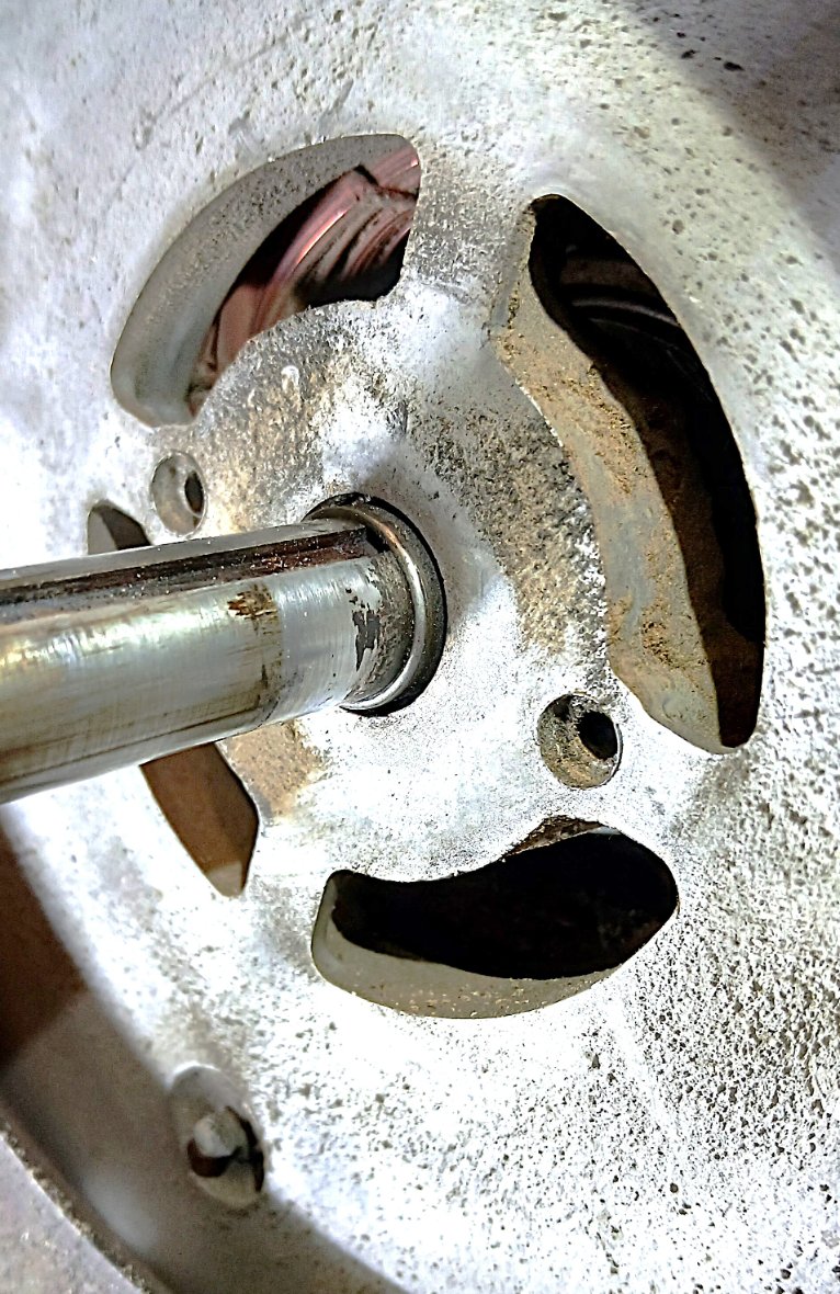 Sheave spacer