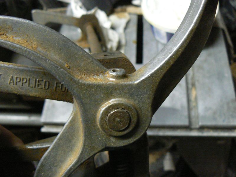 10 E foot pedal b.jpg