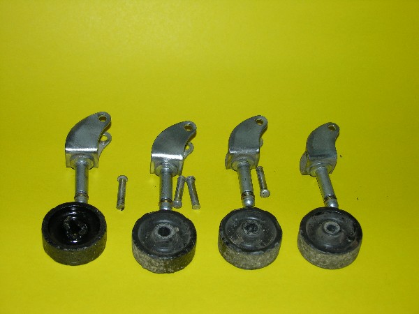WornBrokenWheels.JPG