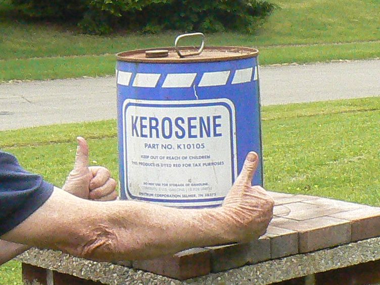 two thumbs k1.jpg