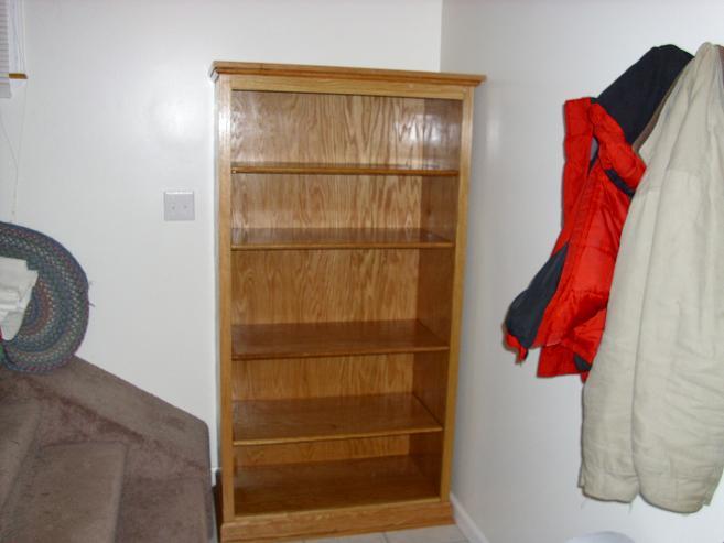 bookcases001.JPG