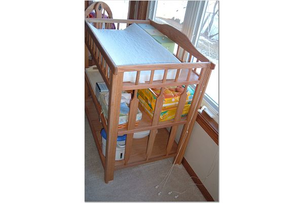 changing table 2.jpg