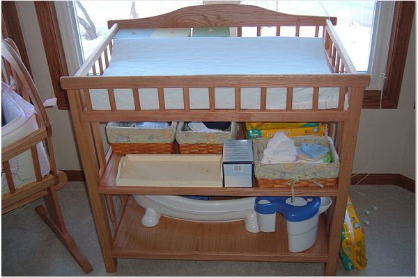 changing table 1.jpg