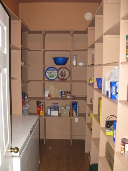 Pantry.JPG